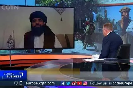 سخنگوی طالبان: از حقوق زنان برای تحصیل و کار محافظت می‌کنیم
