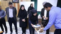 توزیع ۵۴ عدد تبلت بین کودکان دارای معلولیت هرمزگان