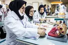 آموزش پزشکی بر سر دو راهی