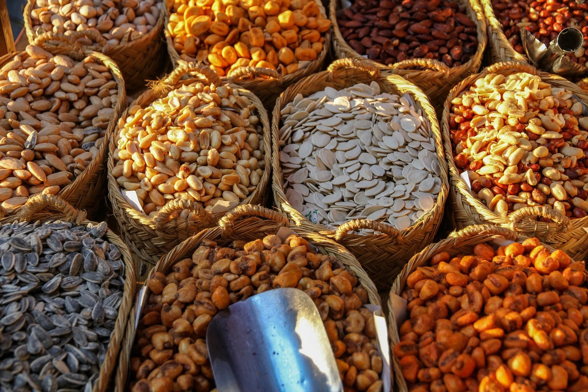 قیمت آجیل و خشکبار در میادین میوه و تره بار چند؟