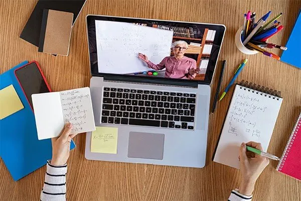 فواید کلاس های مجازی برای دانش‌آموزان
