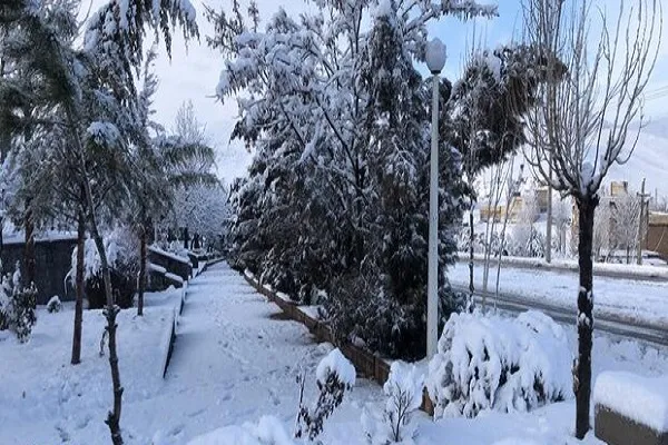 البرز برفی می‌شود