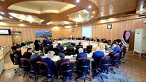 مدیران برای رفع مشکلات، پیشبرد پروژه‌ها و جذب اعتبارات با جدیت عمل کنند