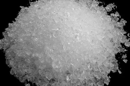لباس عروس، شیشه ای بود (+عکس)