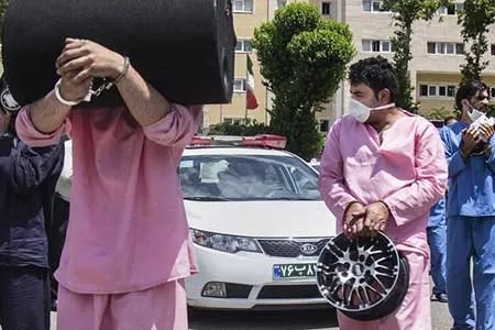 انهدام باند سرقت لوازم خودرو / ۵ سارق دستگیر شدند
