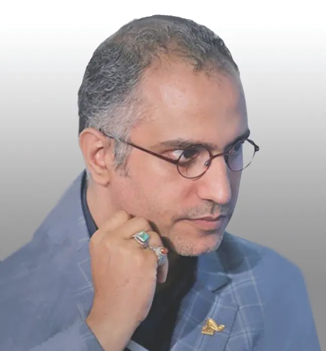 آوینی و زنگ‌خطری که شنیده نمی‌شود