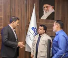 با الگو گیری از شهدا و جانبازان پیروز جنگ اقتصادی هستیم