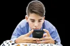 مصائب موبایل برای نوجوانان
