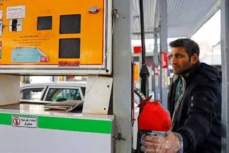 رانندگان بدون ماسک در پمپ بنزین‌ها جریمه نمی‌شوند