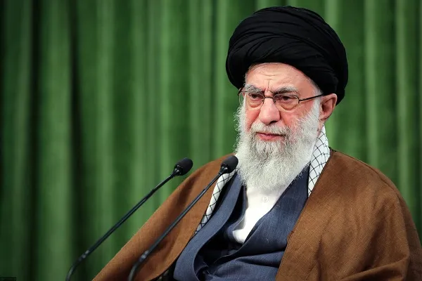 ارتباط تصویری فرمانده کل قوا با مراسم مشترک دانش‌آموختگی دانشجویان دانشگاه‌های افسری نیرو‌های مسلح