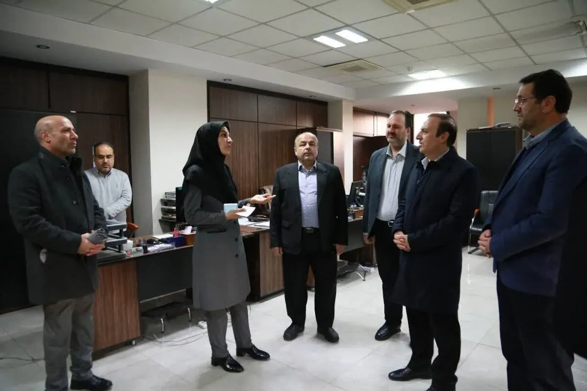 بازدید سرزده استاندار قزوین از اداره‌کل راه و شهرسازی استان