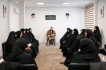 دیدار بانوان تأثیرگذار استان با نماینده ولی فقیه و امام جمعه قزوین