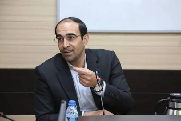توسعه نیروگاه‌های خورشیدی راه برون رفت از ناترازی برق است
