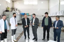 کارگران و تولیدکنندگان ، سربازان خط مقدم جنگ اقتصادی هستند