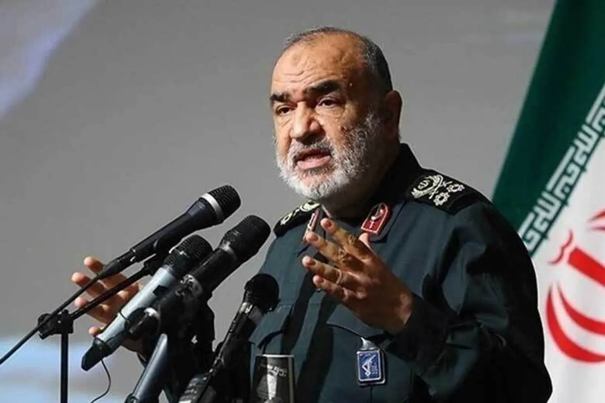 دفاع مقدس جهانی‌ترین، استثنایی‌ترین و نابرابرترین جنگ تاریخ بود