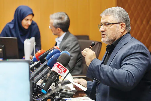 هشدار درباره فعالیت پزشک‌نما‌ها در اینستاگرام