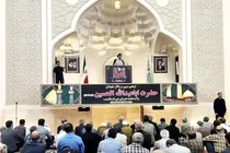 ملت ایران در برابر استکبار تسلیم نمی‌شود