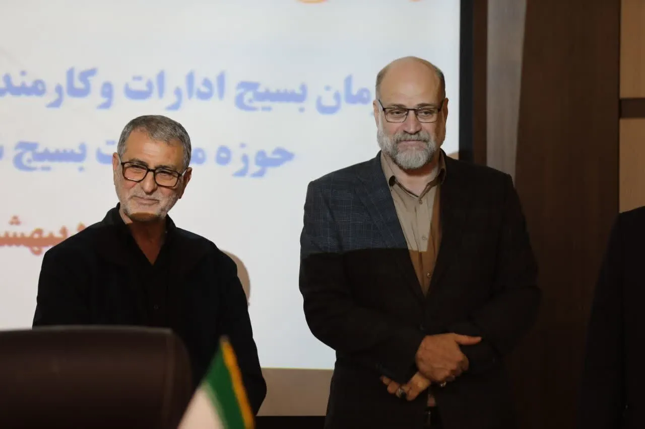 دشمنان با تکیه بر تحریم‌ها در صدد ایجاد نارضایتی عمومی هستند