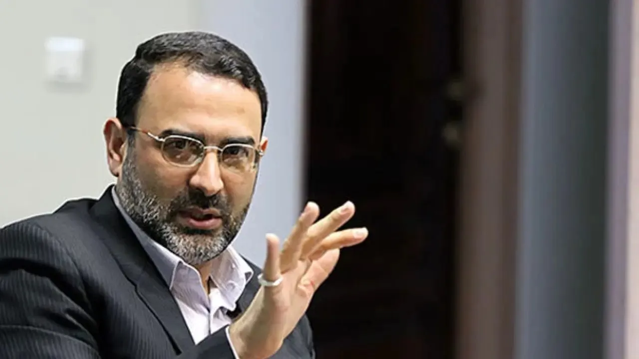  نوجوانی در عصر انفجار هویت‌ 