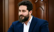 اجرای عملیات ۵۵۰۰ مترمربع سنگ‌فرش در معابر شهر رودبار