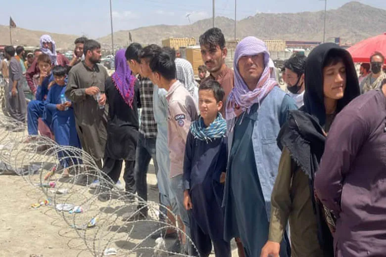 چند هزار افغانستانی آواره شدند؟