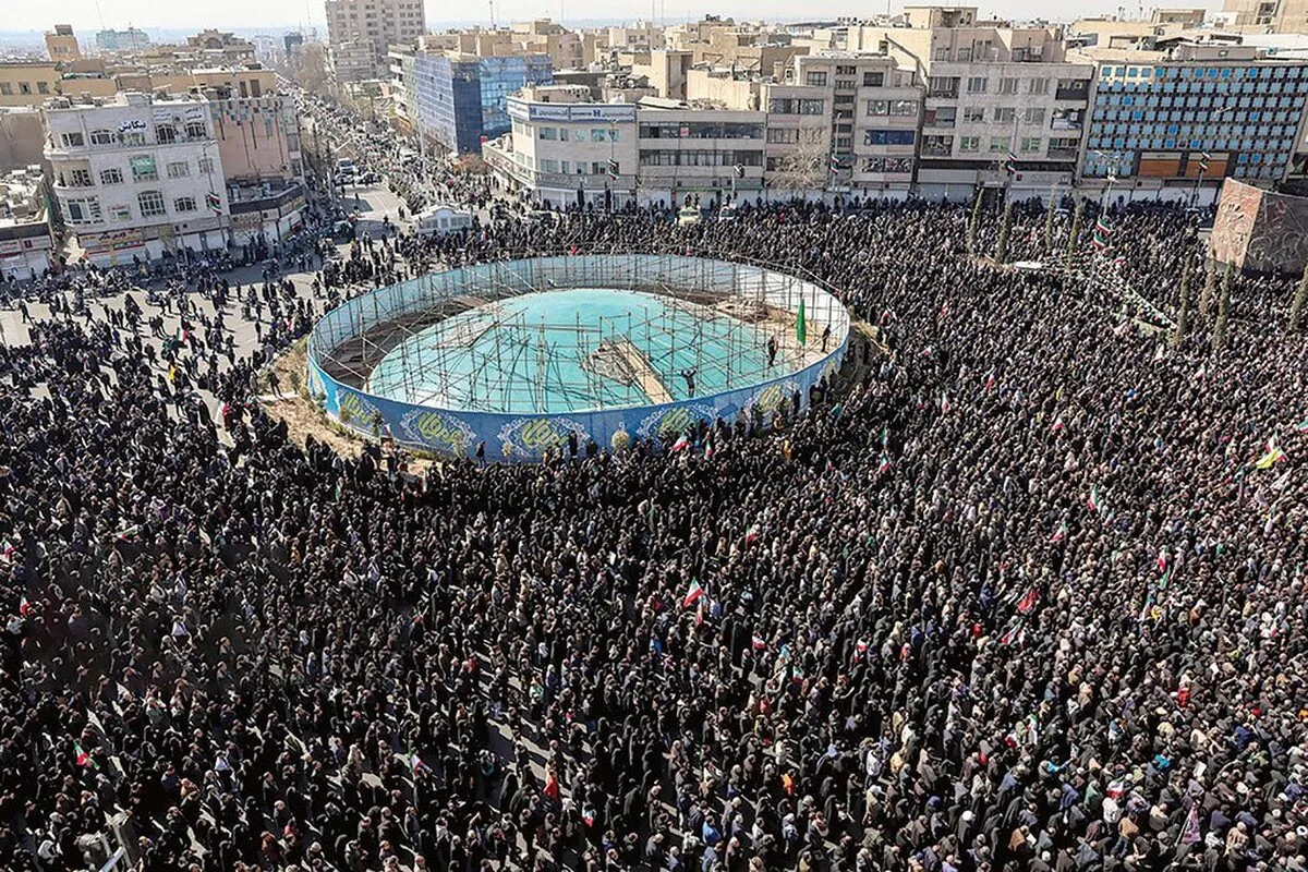 رزمایش دختران ایران