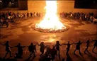 رقص مرگ در آتش