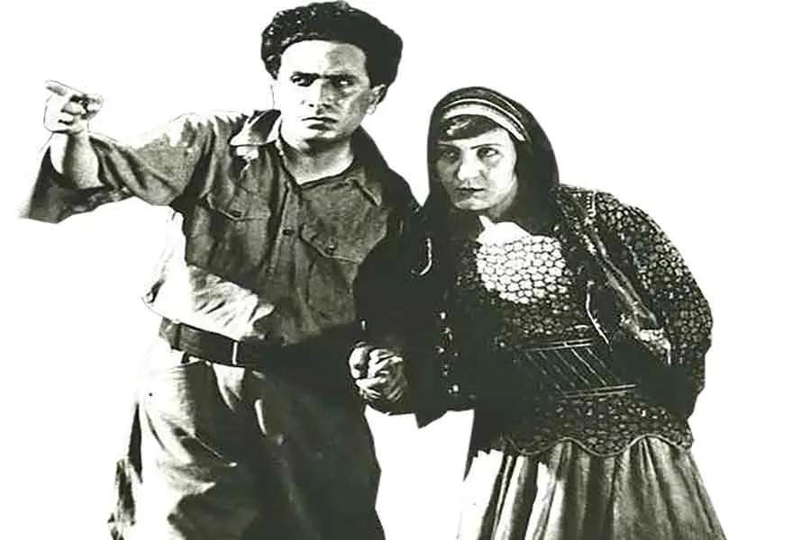 وقتی جعفر و گلنار برای رضا خان خواندند!
