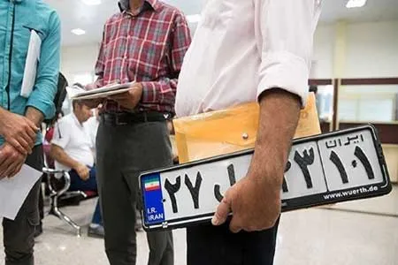 تهرانی‌ ها نقل‌ و انتقال خودرو را اینترنتی انجام دهند