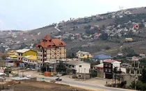 نبرد ناتمام با زمین‌خواران