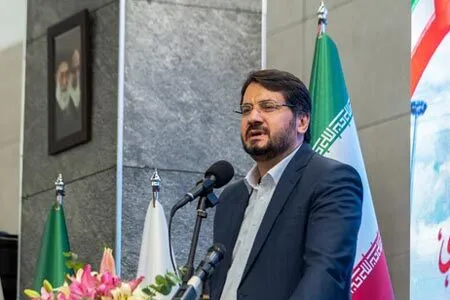 وزیر راه: با ساخت هواپیمای مسافری، تحریم را بی‌اثر می‌کنیم