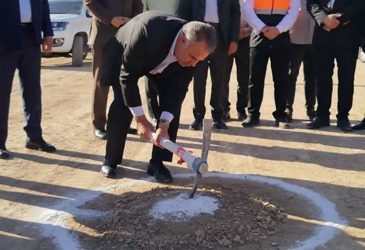 زیرگذر شهرک صنعتی چوار با اعتبار ۵۶۴ میلیارد تومان کلنگ زنی شد